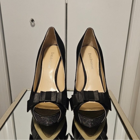 Enzo Angiolini Beautiful Black Satin Bow
Glitter Stiletto Platform Heels. size 8 - Picture 1 of 8